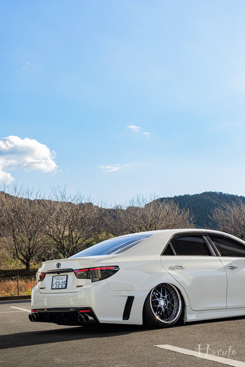 haruto582's tweet photo. 久���にこっちにも載っけとく

#markx#markx130#markx250g#車高調
#生脚#vip#vipcar#vipstyle#一眼レフ https://t.co/lZLgY66uUN