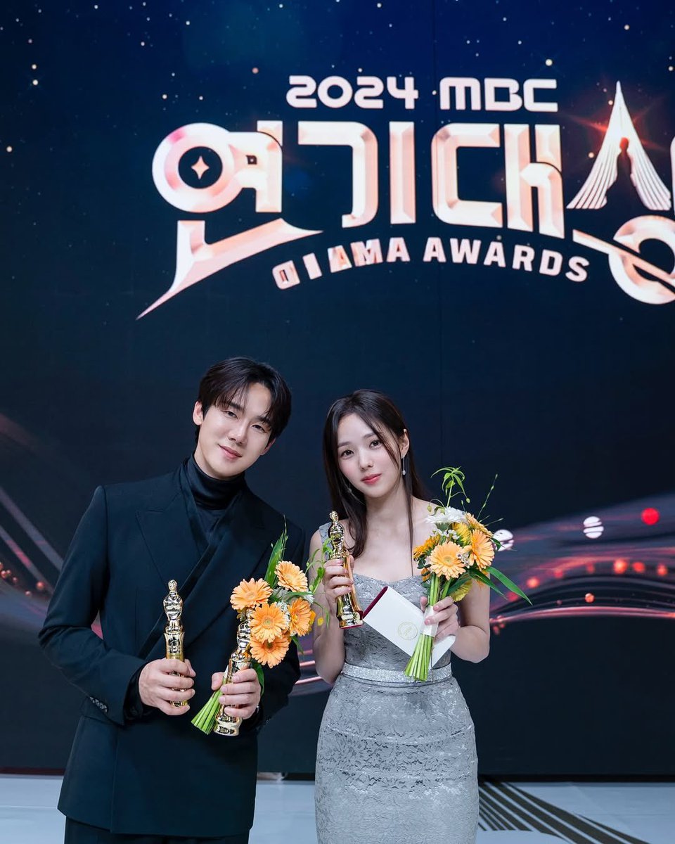 sodofu's tweet photo. ยินดีกับรางวัลทุกรางวัลของยูยอนซอกและแซซูบิน  🐺🐰🩷

#yooyeonseok 
#charsoobin
 #mbcdramaawards2024
#WhenThePhoneRings https://t.co/LWzQClyYSa
