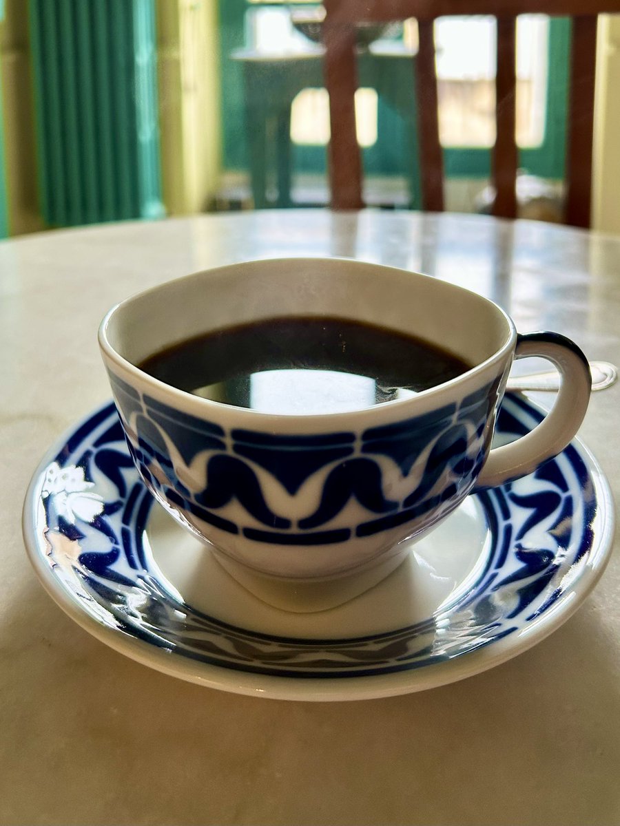 Café du premier dimanche de l’An Nouveau : en grande sérénité !
#CoffeeTime #CoffeeLovers #HappyNewYear2025