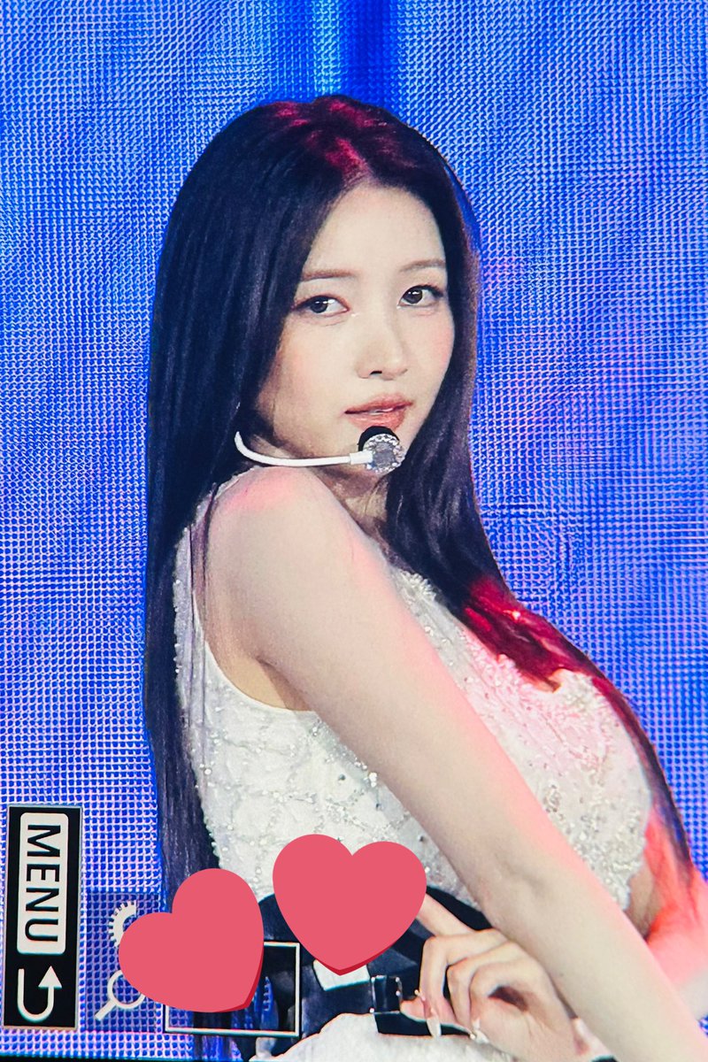 krmakbne_'s tweet photo. SOWON https://t.co/rjCBINrQoT