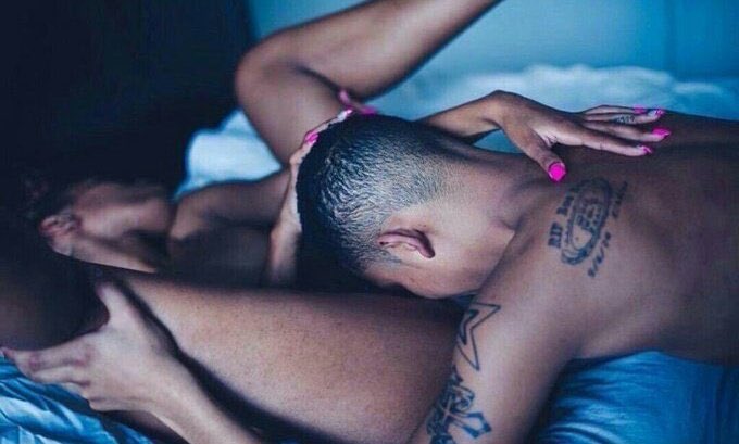 _Vandag's tweet photo. Plant your forehead into her pelvis, hold her legs firmly apart, point  your tongue's tip and go around the cookie with a some up and down flicking. Then you gently blow your warm breath right onto her clit before you flatten your tounge and slowly & lightly brush over her clit and just pause till she begs you to continue but she can't even utter a single word as she's to busy convulsing. Suck her soul out and spit her juice back onto her clit and start over again with a rythm that'll make her give you that cream.