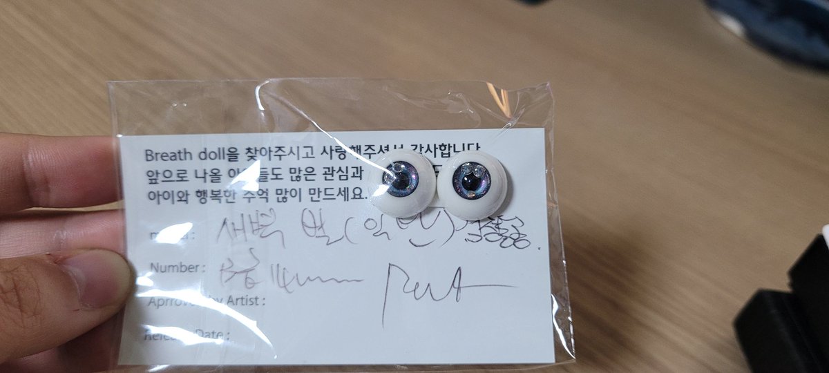 Liverta_D's tweet photo. #트인덕장터
ㅂㄹㅅㄷ
새벽별 B급 1.5
베이비 블루 2.5
민트초코 2.5
ㅁㄴㅁㅂㄹ 안구 1.5
전부 14mm안구, 운포 가격입니다~
디엠 보내시고 멘션주세요 https://t.co/Ugxy1dg5Jb