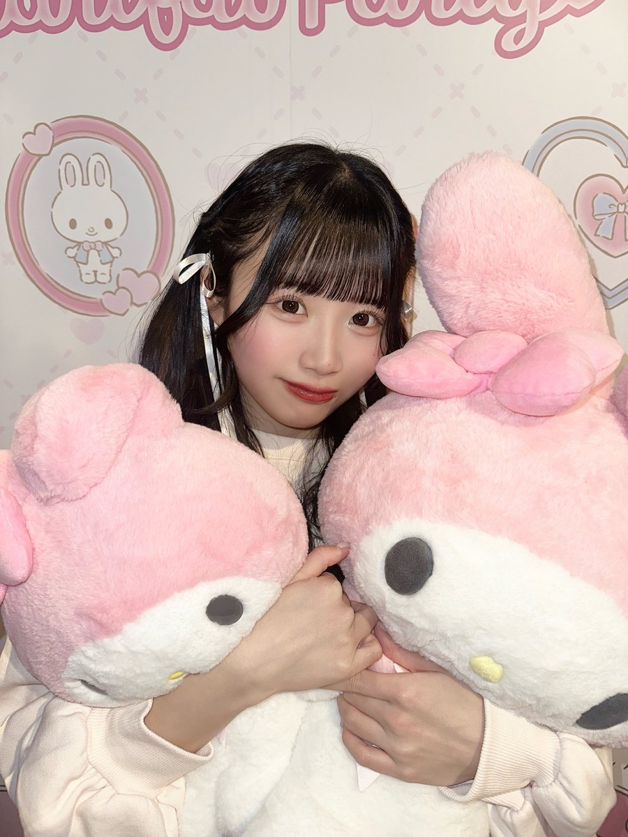 rino_mochizuki's tweet photo. マイメロちゃんカフェにも行けて
可愛いお洋服も買えたよᐡ ̳ᴗ ̫ ᴗ ̳ᐡ♡
#マイメロディ50周年 https://t.co/eyG8Uz4sHx