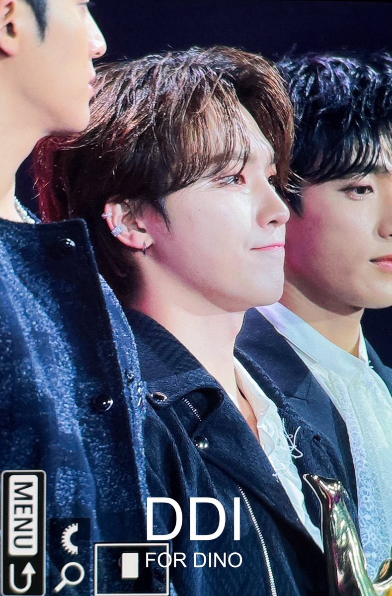 Di_no990211's tweet photo. 250105 GDA pre

디노야 상받은거 축하해 ˚ෆ*₊ 

#디노 #DINO #세븐틴 #SEVENTEEN #이찬 #ディノ https://t.co/kk08XFLFHS