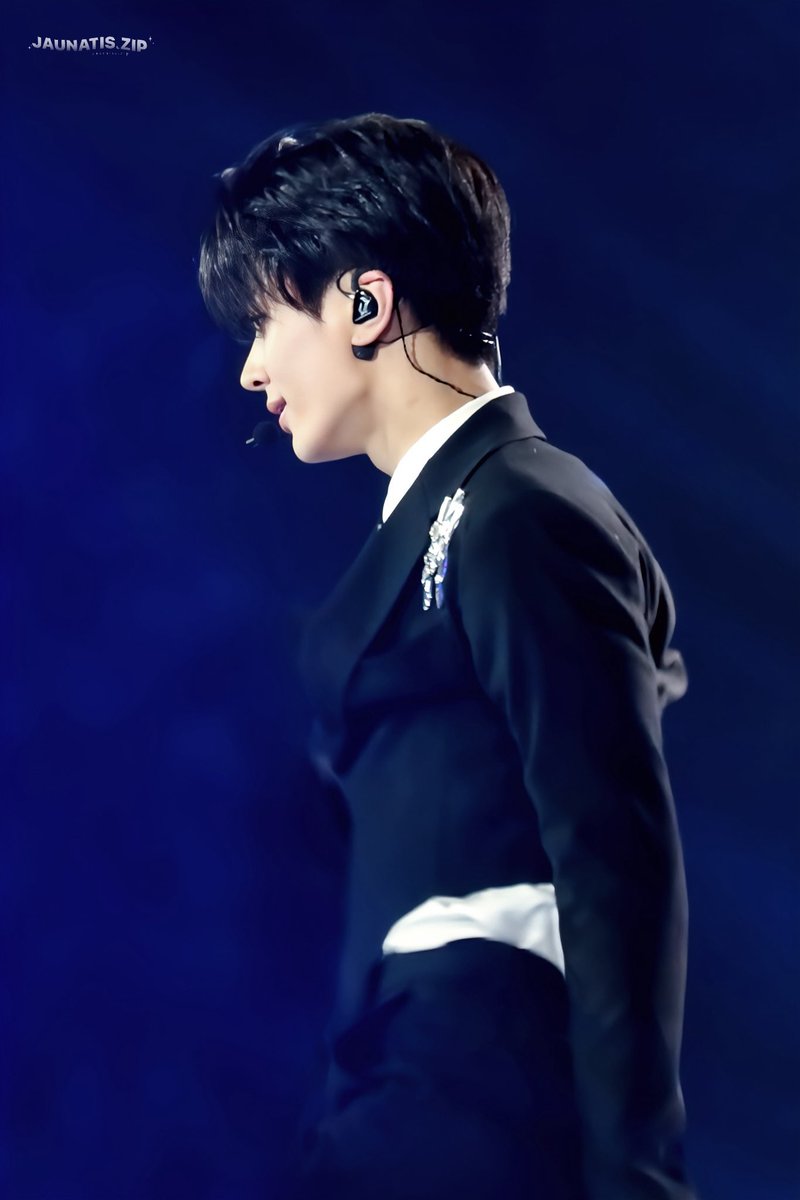 jaunatis_zip's tweet photo. 250105 GOLDEN DISC AWARDS

#ENHYPEN #엔하이픈
#JAY #제이 #박종성 
#ジェイ https://t.co/idScci8rI4
