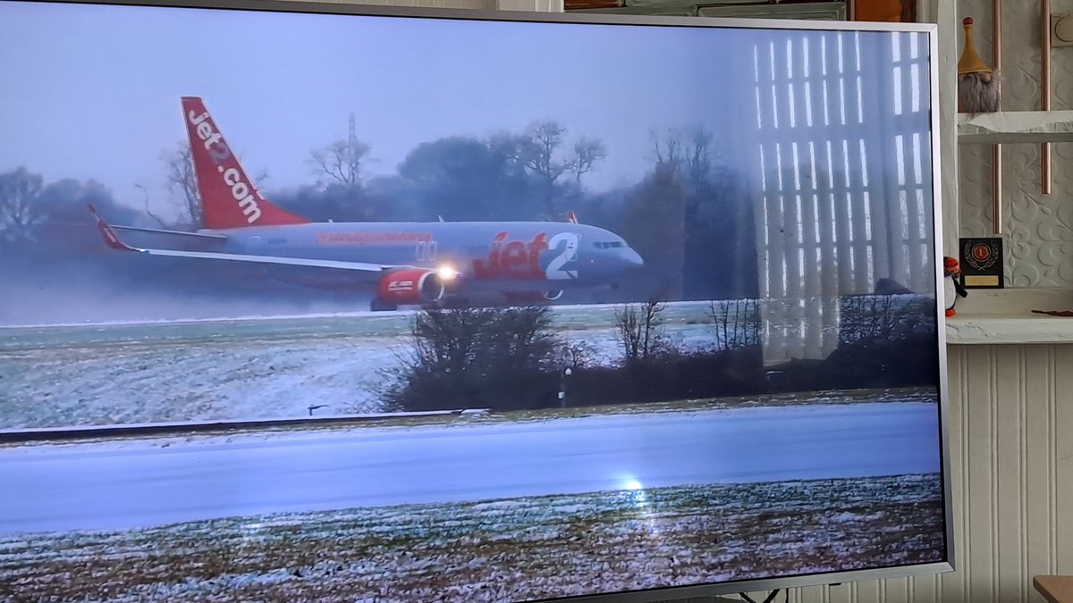 patriots305's tweet photo. @airlinerslive Hi guys enjoying content this morning on youtube really enjoying keep up the good work https://t.co/nwfa9E8DZ6