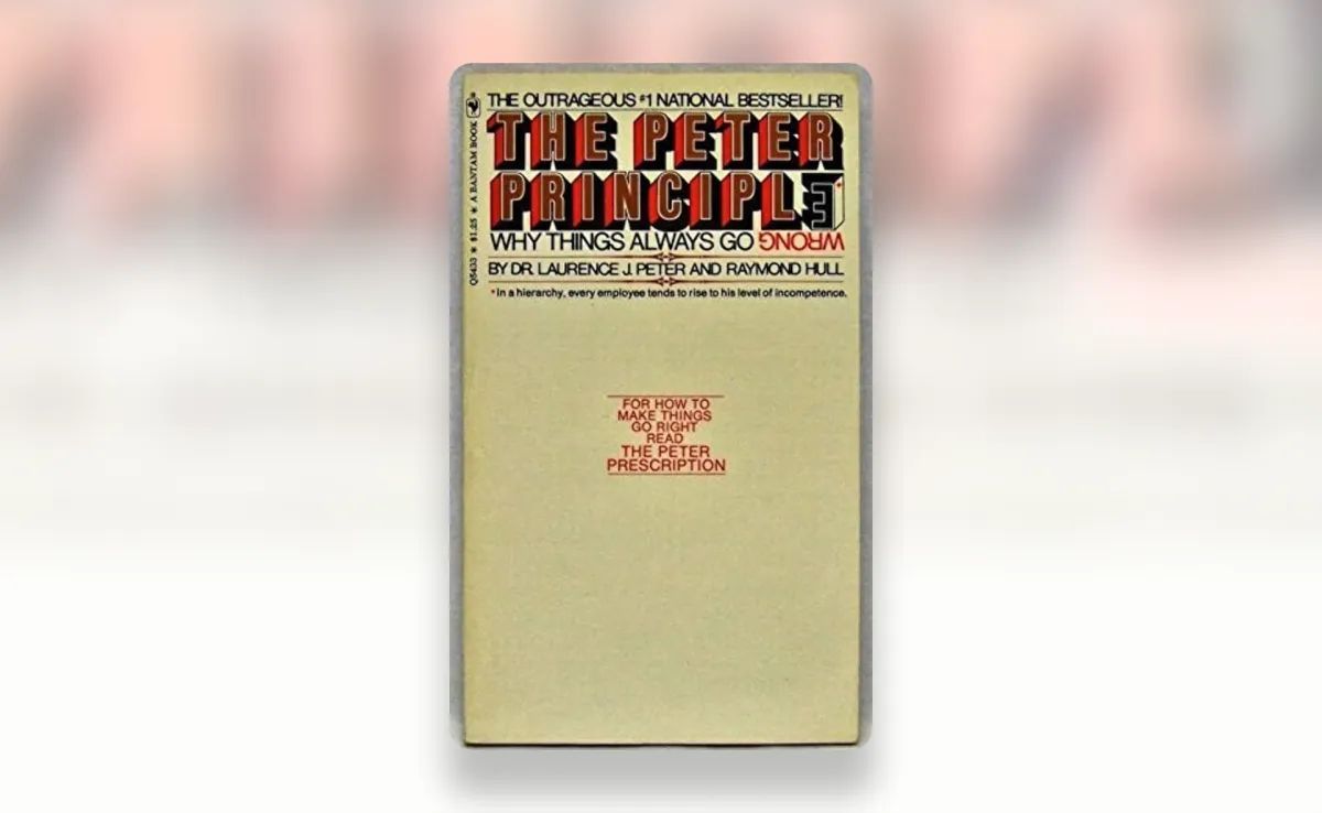 uxdesigncc's tweet photo. The Peter Principle: how lazy leadership can stifle your design career https://t.co/aAyawnHEvS https://t.co/auvquzZq81