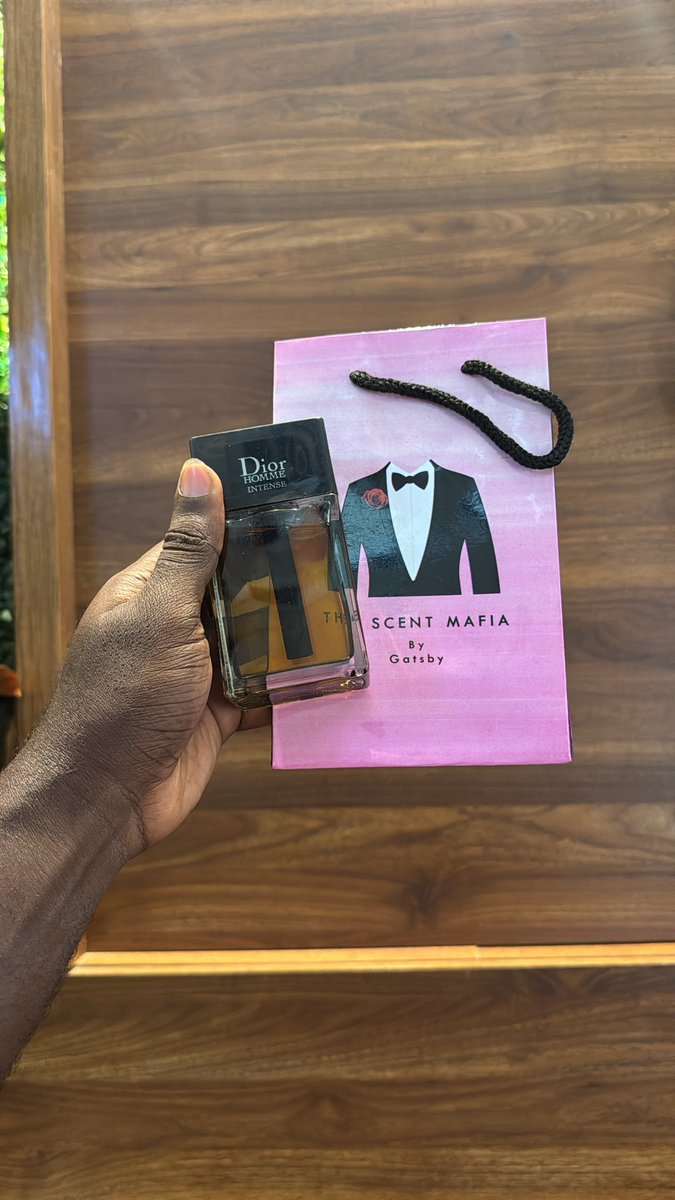 scentmafia007's tweet image. The type of fragrance that can never miss 
Trust me if you don’t like this, then your nose is the issue 😂
Available in store (unboxed)
Unboxed 🏷️130,000
Send a dm for inquiries and consultations 📥
#twitterfyp #diorhommeintense