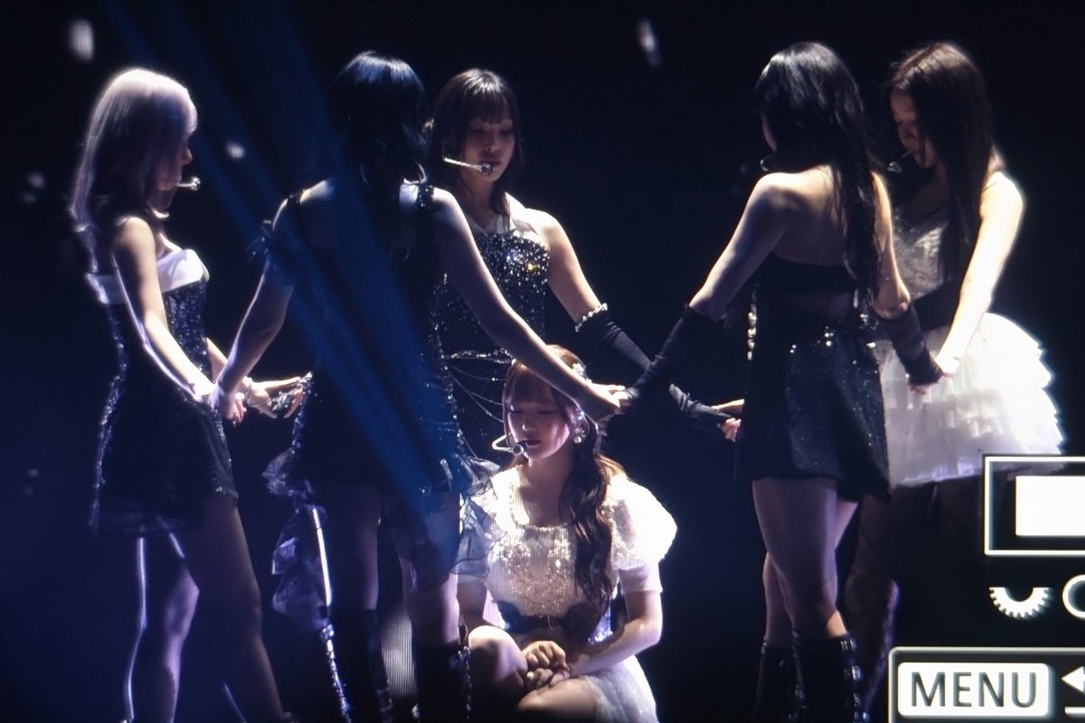 yujugcfs's tweet photo. GFRIEND IS SO BACK https://t.co/5x5Bf2kDMD
