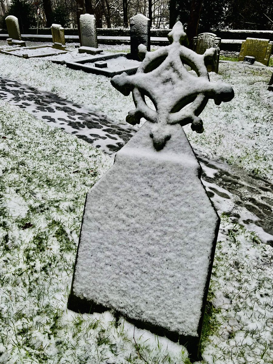 simonjveardley's tweet image. A snowy first #SundayMorning of the year BCP service at this old place which will have seen a few days like today! @prayerbook_soc #Ince #Cheshire