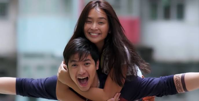 BluePollyana's tweet photo. You will not destroy this ship either; it is more than 5 years in the making.

And do not expect us to just give up because we and our ship have come so far. 

Kase noon pa man, lumalaban, kapit-na-kapit kahit walang katiyakan.

Ngayon pa ba susuko?

Nope.😏 https://t.co/JcwPJTsXrI