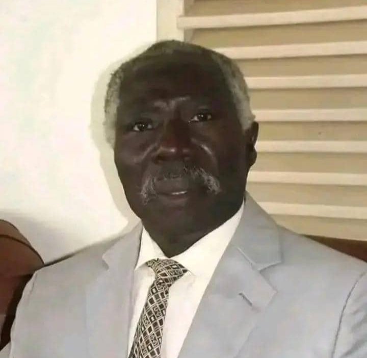 FredMandaba's tweet photo. Mes sincères condoléances à la famille biologique et politique de notre compatriote, l’honorable Joseph Bendounga, l’un des doyens de la scène politique.

🇮🇱La patriote Fred Igor MANDABA 🇨🇫 https://t.co/YUkN1kvZg1