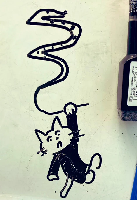 だれかの描いたへびにぶらさがった

#ホワイトボード 