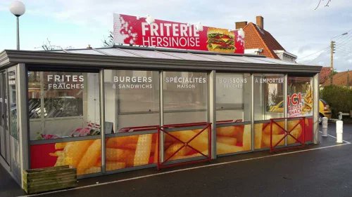 pasdecalais62's tweet photo. 🍟🥇 Le site https://t.co/Gi3wP30weR a révélé son classement annuel👉6️⃣ des 10 meilleures #friteries de France sont dans le #PasdeCalais ! Bravo : 1️⃣14's diner Hersin.C 3️⃣Friterie hersinoise 6️⃣Kat'frites Beuvry 7️⃣Friterie du Parc Grenay 8️⃣Chez Aurel Helfaut 1️⃣0️⃣O Ch'tiRegal Bruay https://t.co/3dwUv1shpc