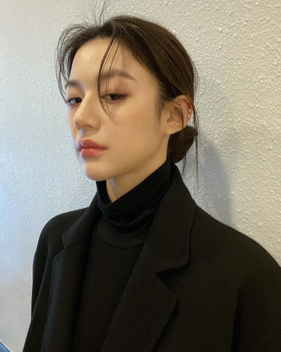 𝐠𝐨 𝐲𝐨𝐮𝐧𝐣𝐮𝐧𝐠 (@thegyj) on Twitter photo 