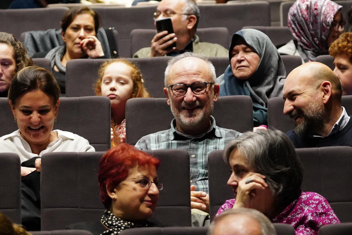 beylikduzubeltr's tweet photo. Beylikdüzü Atatürk Kültür ve Sanat Merkezimizde, Klasiklerden Tangolara Yeni Yılın İlk Ezgileri Konseri kapsamında; Şef Ece Karşal yönetimindeki Marmara Üniversitesi Flüt Orkestrasını ağırladık. 🎶 https://t.co/pBGgIUGxqu