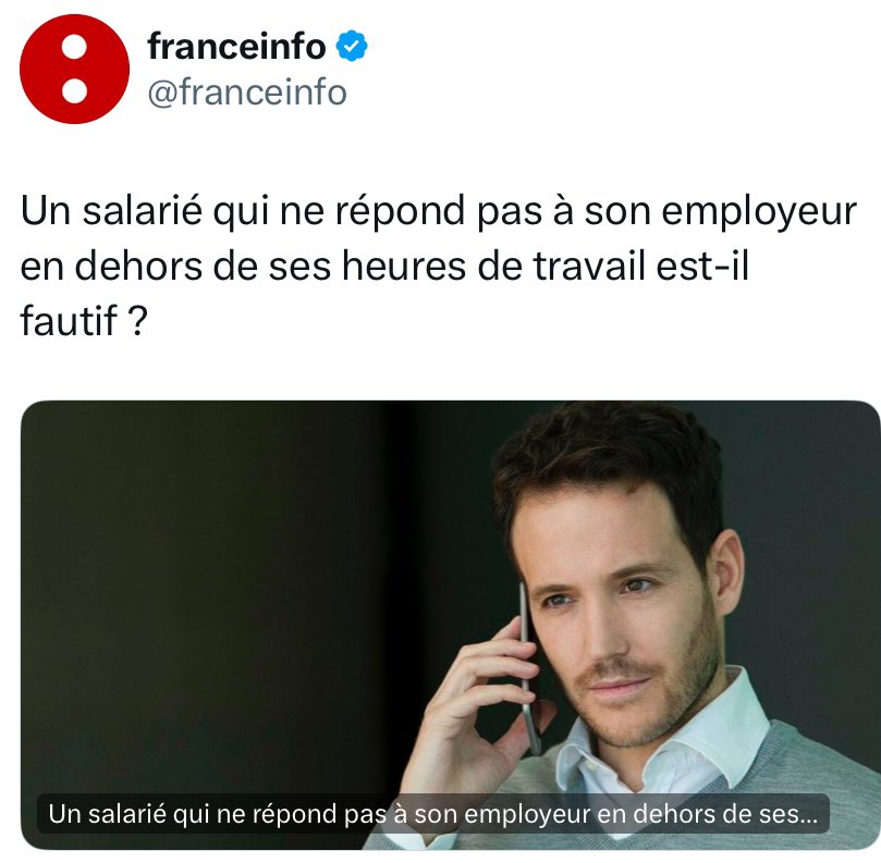 Bien sûr que non.
Un employeur qui appelle son salarié en dehors des heures de travail l’est, par contre.