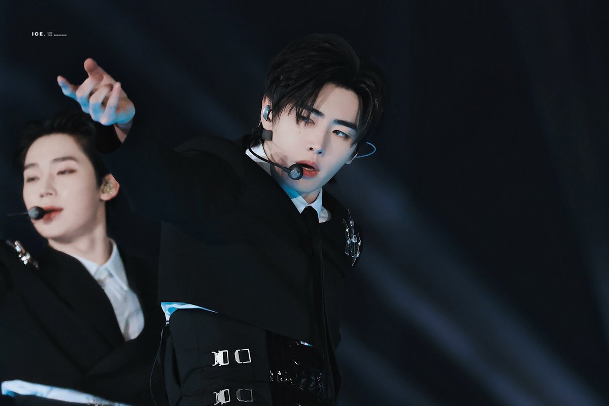 𝑰𝒄𝒆 tweet media