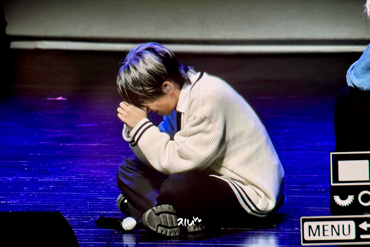 250105

울지 마ㅠ

#싸이커스 #xikers #민재 #김민재 #MINJAE