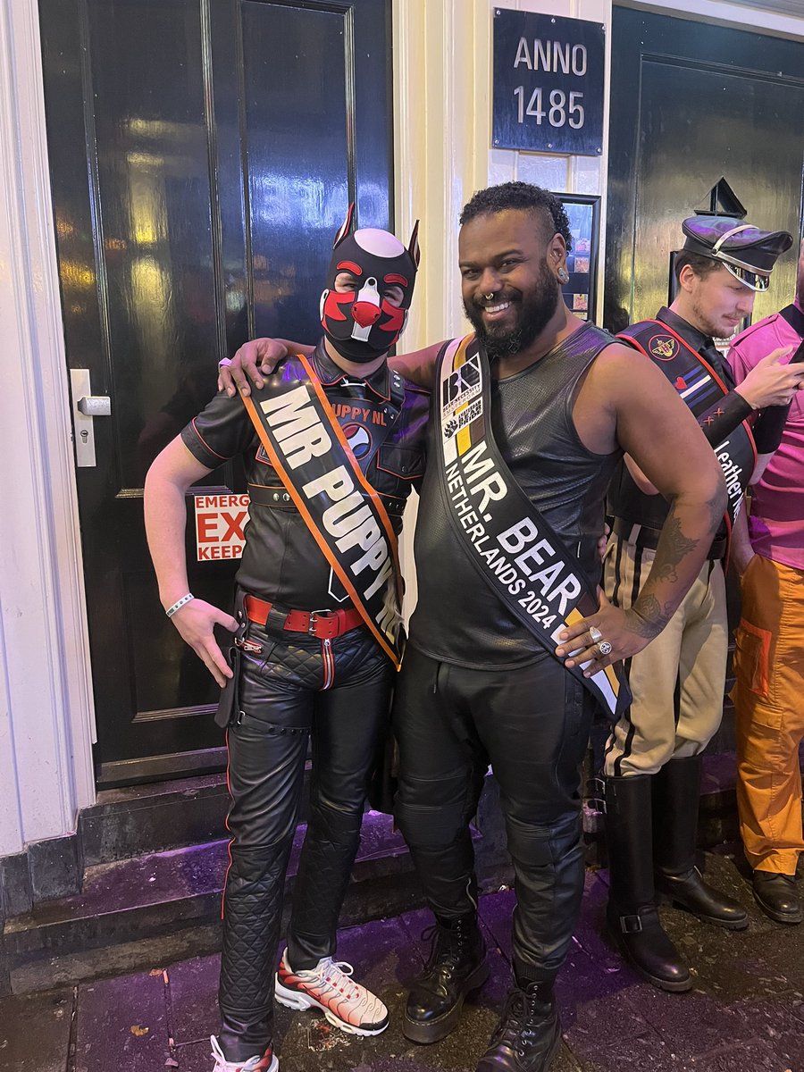 nero_nl's tweet photo. Last weekend was a blast!
 I visited the @msa.amsterdam leather social and the @dutchrubbermen  social 

I want to thank both organizations for the amazing time i had as well as the venues. @the_web_adam and @eagleamsterdam https://t.co/v0gu7npUD3