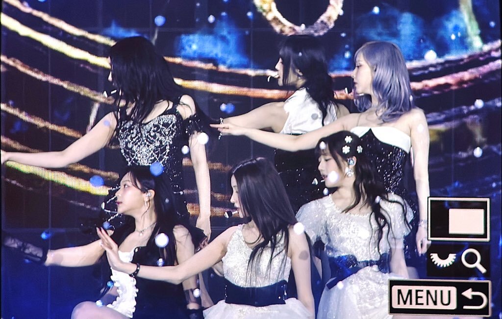 -star CANTIK BGTTTT performance pertama gfriend setelah 5 tahun…😭😭🤧

cr: winterdreams