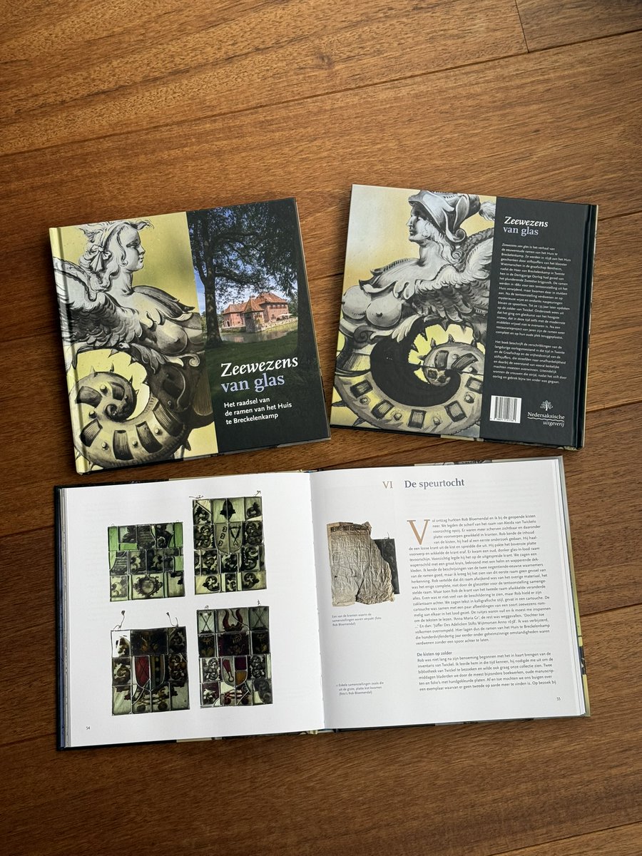 ✨Gelukkig Nieuwjaar!✨ Begin 2025 met Zeewezens van glas! Ontdek de geschiedenis van eeuwenoude glas-in-loodramen van Huis Breckelenkamp. Nu te bestellen voor €24,95 via onze website. Start het jaar met dit bijzondere verhaal!🌿✨ #historie #erfgoed #nedersaksischeuitgeverij