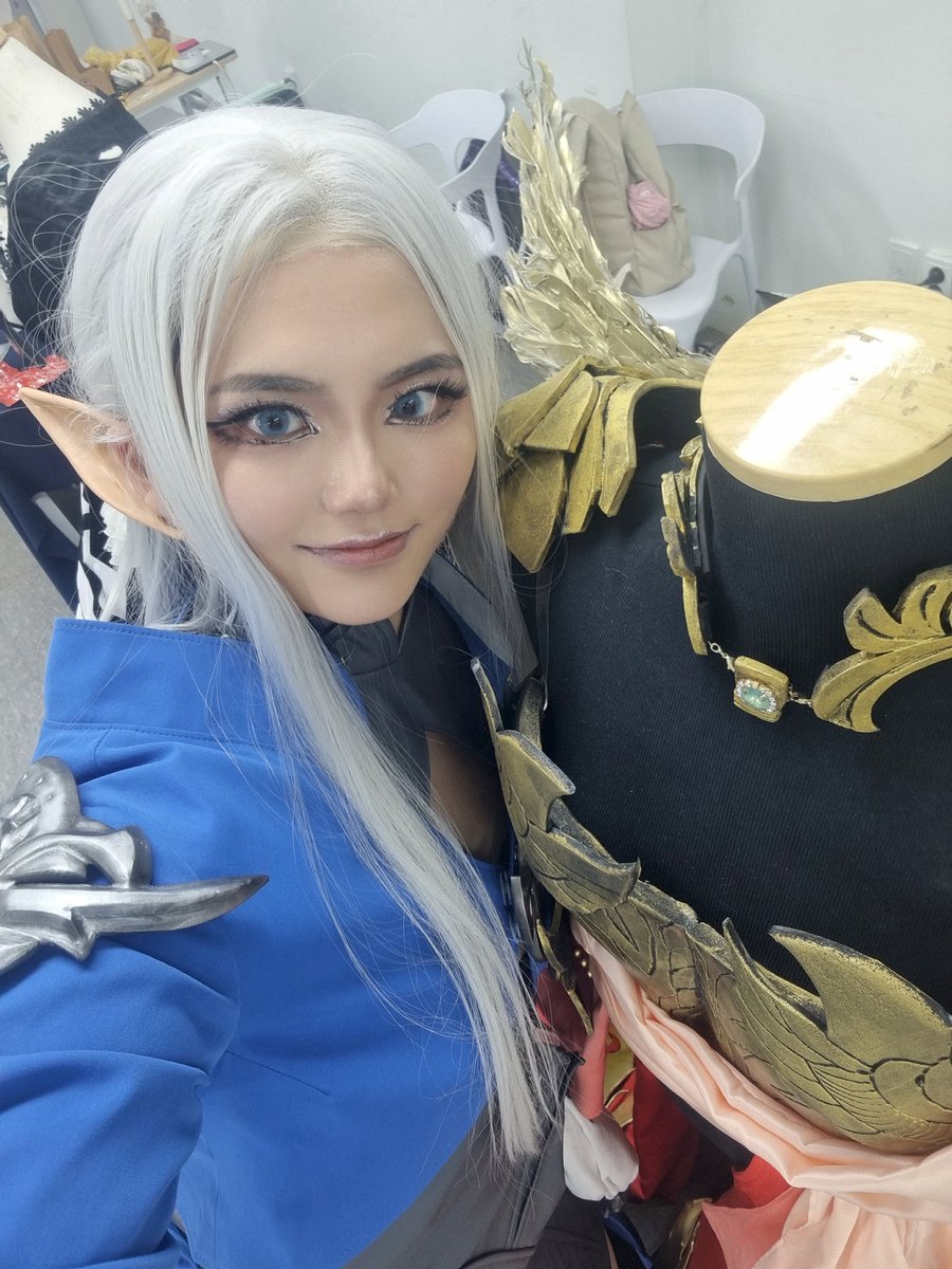 CHASAM_cos's tweet photo. 05 코스 끝!! @1105cosplay 

행사 열어주신 유이님, 수고하신 스텝님들 모두 감사합니다!!

05코스에서 파이널판타지14 아제마 의상전시와 이젤 코스프레를 했습니다. 팀 블루버드 @cosbluebird 부스에 들러주신 모든분들 감사합니다! 앞으로 저희 유튜브 많은 관심 부탁드립니다!
🥳🥳🥳 https://t.co/IyvSYtClln