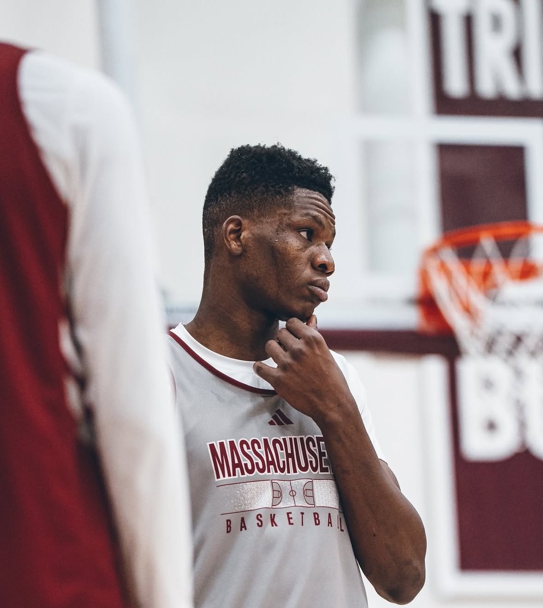 ⚙️ Gear up, ZBK crew.

Conference play is here 🚨

#GoGarnet

📸 Pics <a href="/TroyTrojansMBB/">Troy Trojans MBB</a> | <a href="/BeaverMBB/">Oregon State Hoops</a> | <a href="/UMassMBB/">UMass Men's Basketball</a>