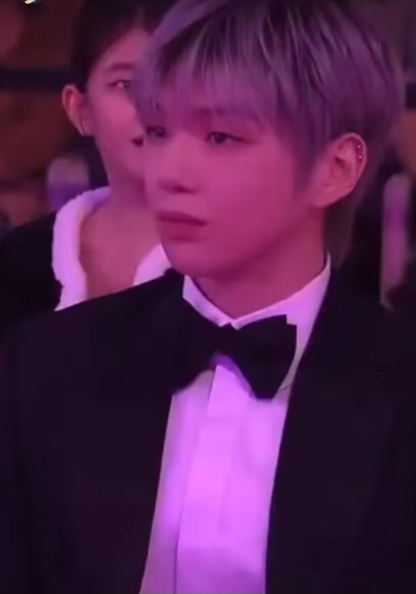 cookie13877351's tweet photo. Kang Daniel  who  always handsome and always stand out  with his innocent looks, and when his eyes 👀 so clearly  close to look he is  definitely so hot 🔥 🥵.
Ctto  frm IG 
@kd_officialx 
#kangdaniel 
#ara
#act 
#flowd https://t.co/luYkt7uEOs
