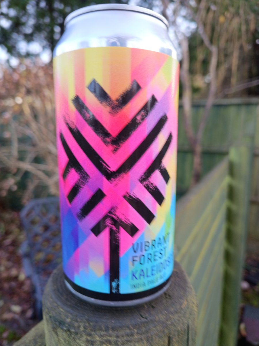 pop_star's tweet image. Kaleidoscope a 6.5% IPA from #vibrantforestbrewery Colour gold. Flavour tropical, pine, citrus. 7.25/10
#vibrantforest
#hardleybeer #hampshirebeer
#craftbeeripa
#beeripa
#indiapaleale
#ipa
#indiapalealebeer
#ipabeerlover #beerreview