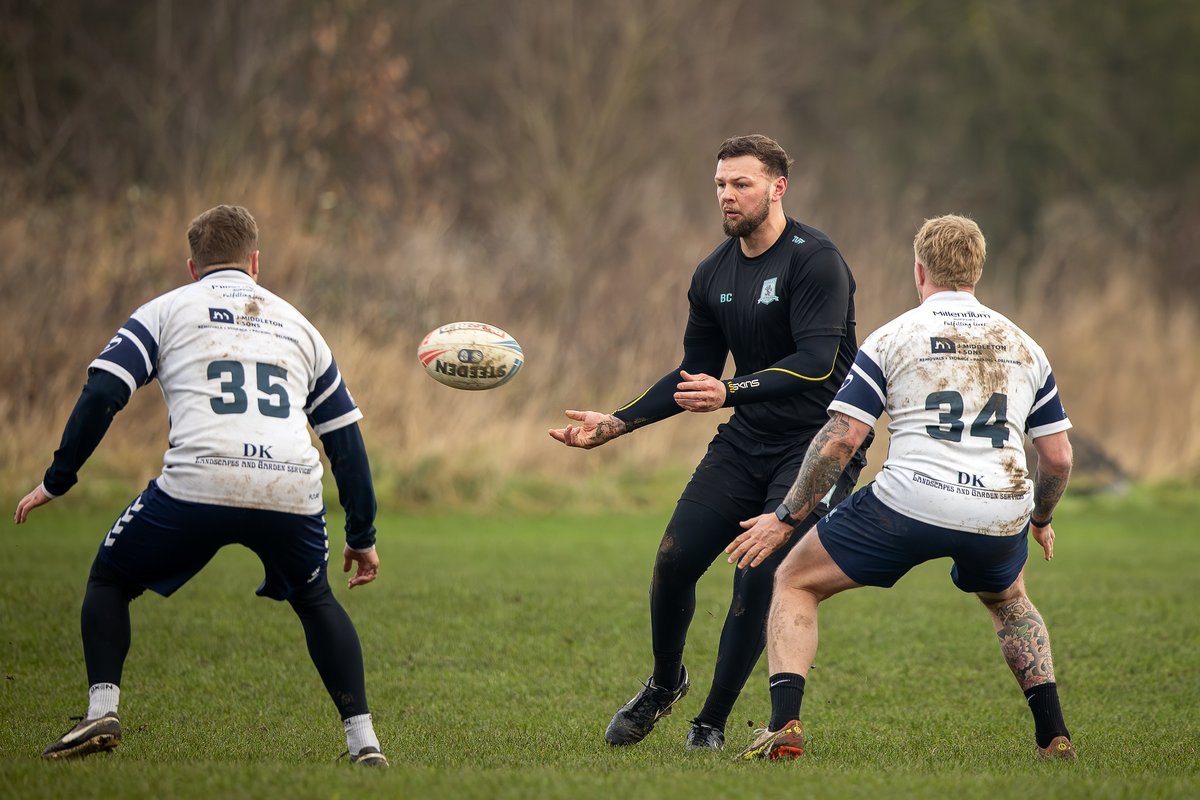 HunsletRLFC's tweet photo. 📸 | More images from our opposed session with Featherstone Rovers, courtesy of Club photographer Craig Irvine Photography 👏 

#swsa https://t.co/4XshBFHAIv