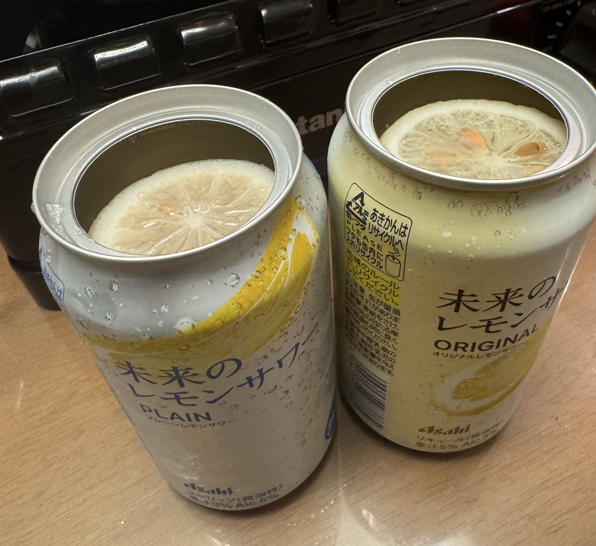 acguy_s's tweet photo. 今日は正月余った鴨鍋とビールは生の白ビール
例のチューハイと日本酒はAKABUのNEW BORN
美味しくいただきました!
感謝🙏
#HomeTap
#AKABU https://t.co/9UZWTw62mi