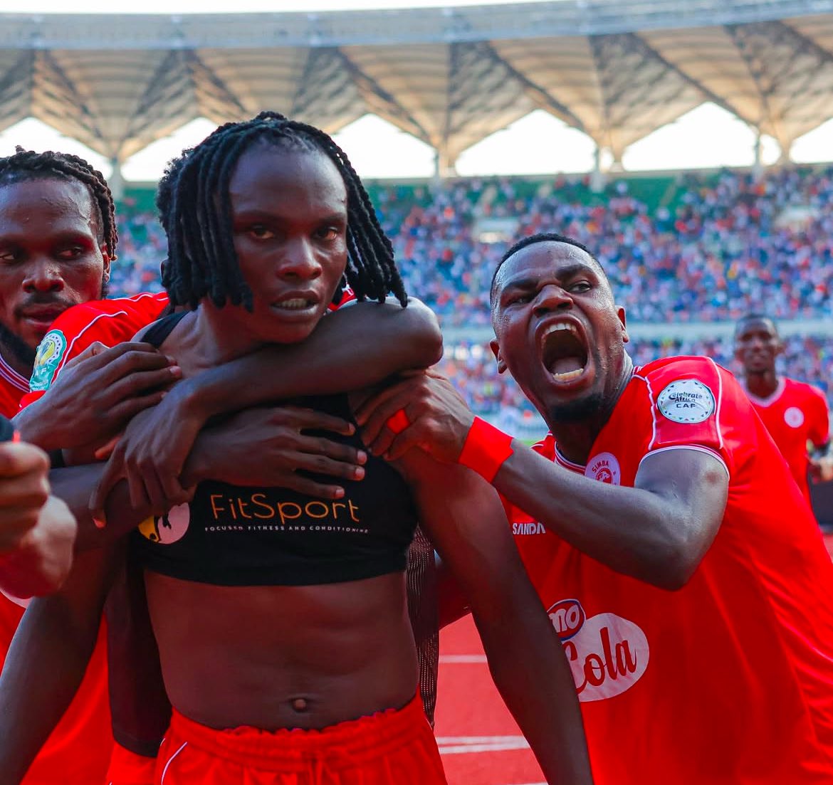 SportsarenatzTz's tweet photo. Kuna vocha ya Sh 20,000 🎊 
🇹🇳 SFAXIEN 🆚 SIMBA SC 

Nipe Mfungaji wa Bao la kwanza na Matokeo ya FT ___👇

Repost kabla ya mechi Kuanza. https://t.co/PjSqj5CDOv