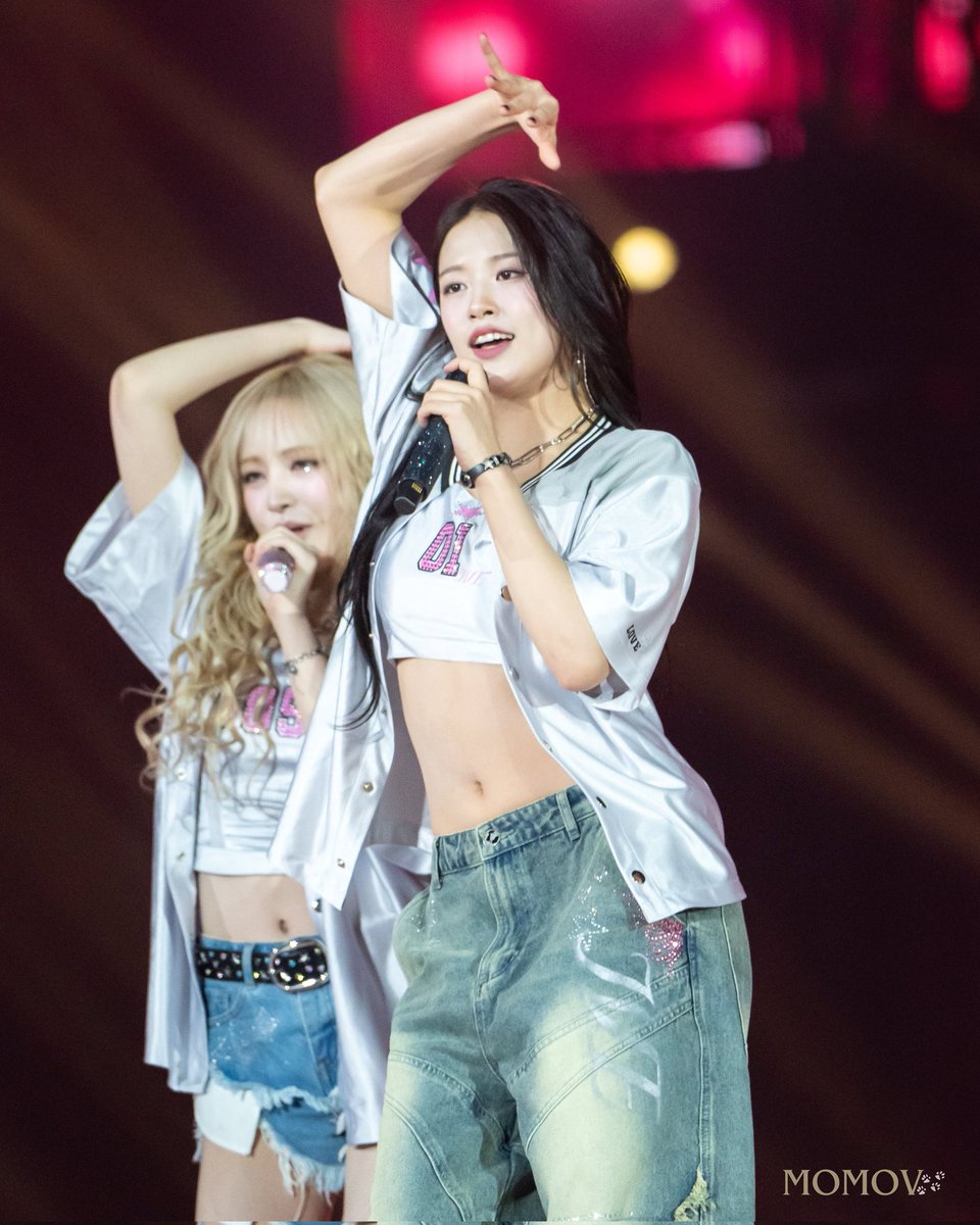 📸] YUJIN at 2025 Golden Disc Award #GoldenDiscAwards #GDA2025