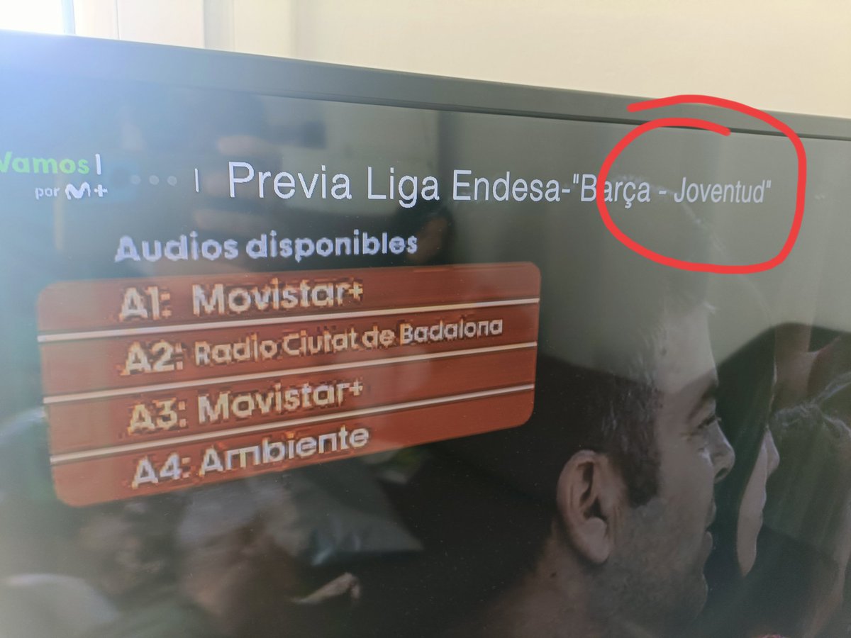 lorensvalles's tweet photo. @MovistarPlus podéis corregir "Joventud" por "Joventut"? Me sangran los ojos... @Penya1930 https://t.co/vjzZ6JO2MD