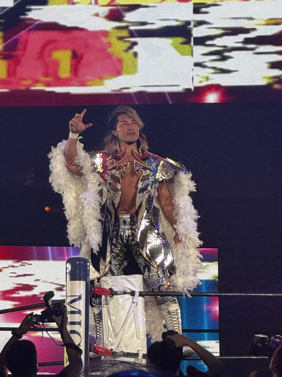 aibaaiai's tweet photo. 泣いて笑って叫んで、
私がこれまで観てきたプロレスのこととか思い出して、
改めてプロレスを好きになって良かったなと感じた熱い熱い2日間でした💪❤️‍🔥

来年も絶対の絶対に現地観戦！！！！！
#njWD #njpw https://t.co/lyYb6xMBAb