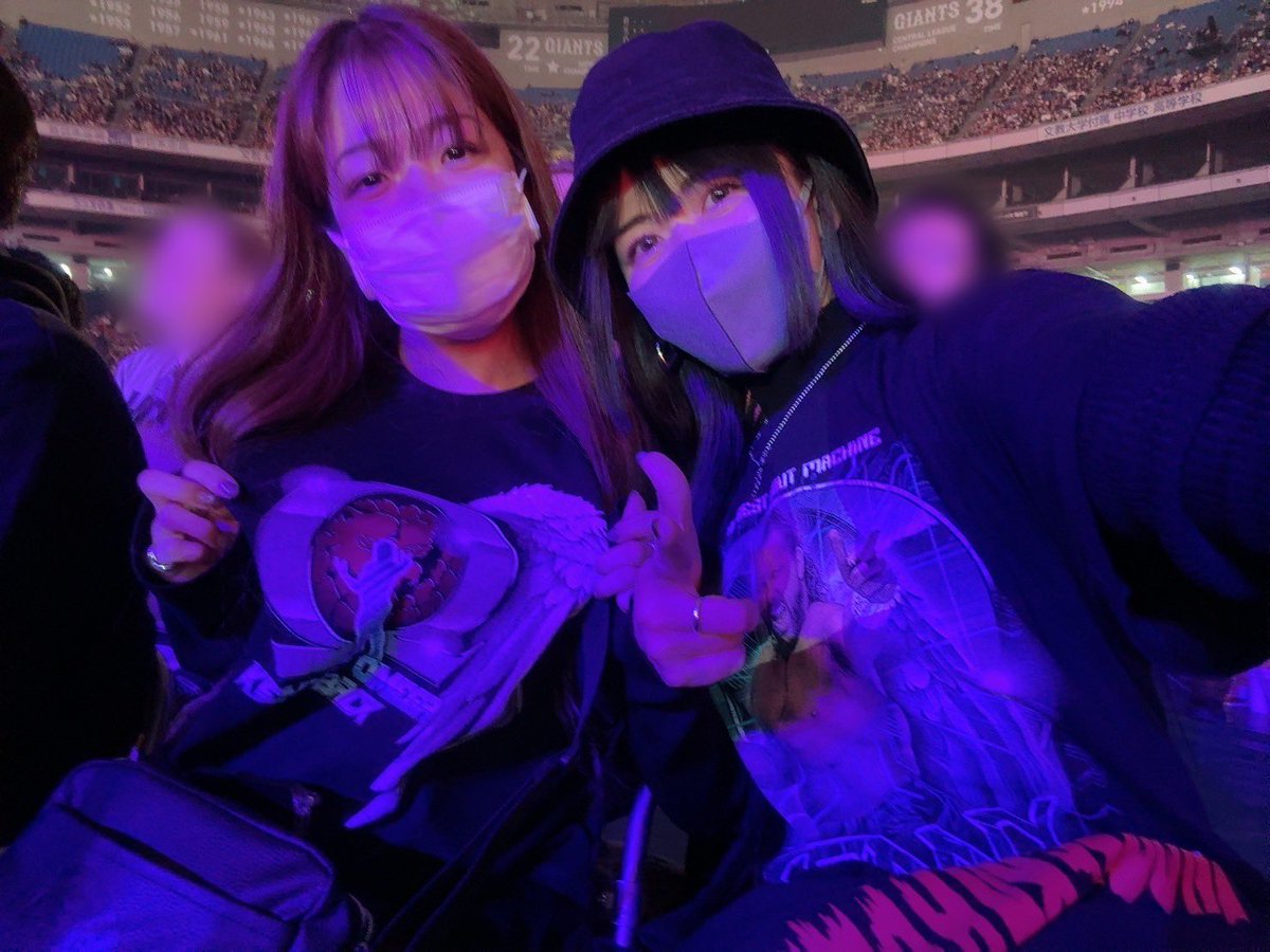 aibaaiai's tweet photo. 泣いて笑って叫んで、
私がこれまで観てきたプロレスのこととか思い出して、
改めてプロレスを好きになって良かったなと感じた熱い熱い2日間でした💪❤️‍🔥

来年も絶対の絶対に現地観戦！！！！！
#njWD #njpw https://t.co/lyYb6xMBAb