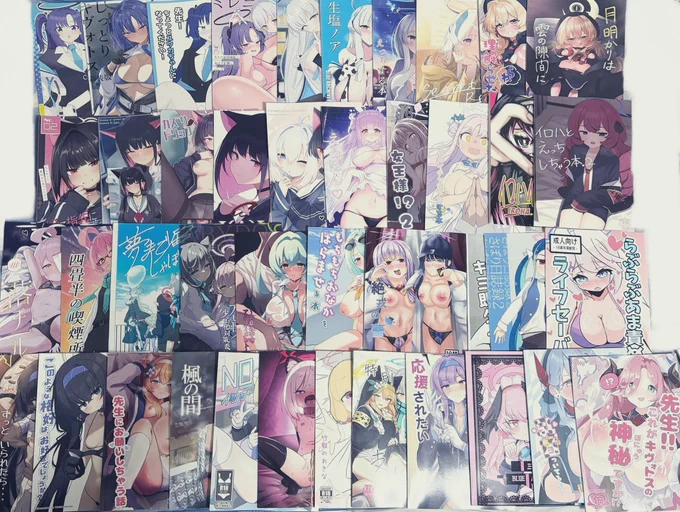冬コミ1日目の戦利品が届いたのでご紹介です!
ありがたいことにほとんど交換で頂きました😭
風邪も治ってきたので一冊ずつじっくり読んでます✨ 
