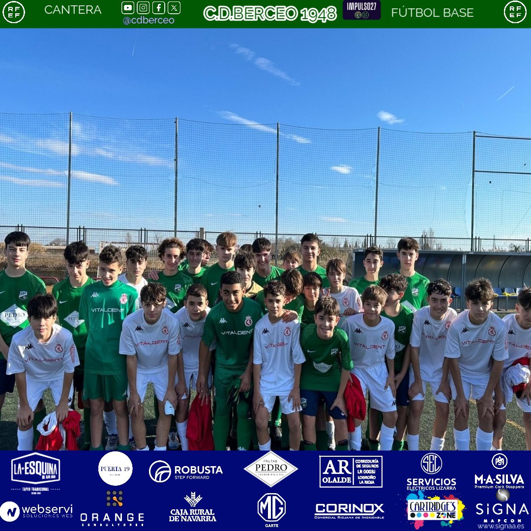 cdberceo's tweet photo. 🏆FÚTBOL BASE🏆
Gran día el que pasamos ayer jugando amistoso contra nuestros amigos de @CultuAcademia .
Jugamos con nuestro 1ª juvenil,1ª cadete y 2ª cadete.
Entre el equipo leonés se encontraban nuestro ex entrenador Alejandro Sáenz y ex jugador Guillermo Sáenz.

💚💙💚💙 https://t.co/weUwCSvivI