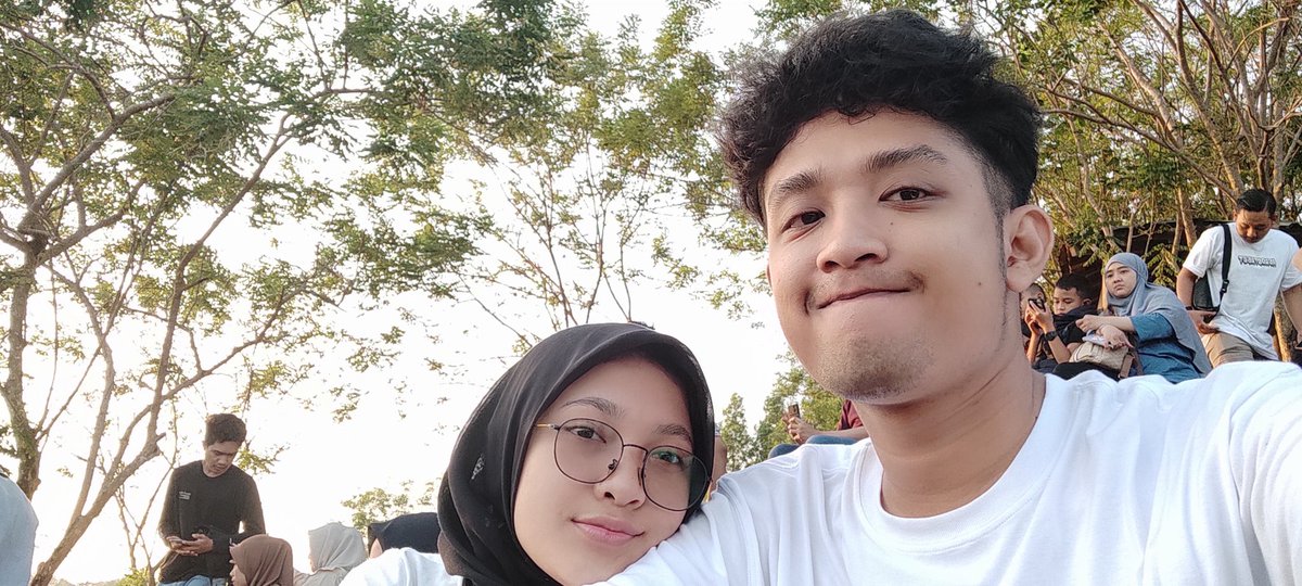 i__fakhri's tweet photo. Kamu kedua setelah ibuku🤍
Kamu akan selalu menjadi perempuan favoritku🫶🏻 https://t.co/UvBjzowciq