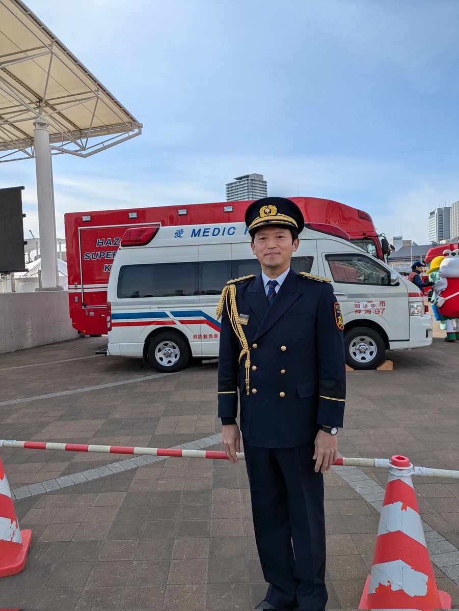 本日、神戸市消防出初式に参加しました。 消防職員・消防団の皆様には