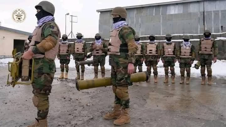 HiM_77o's tweet photo. Afgan Taliban fighters during a training session on #MANPAD
As per reports a friendly country supplied MANPAD to #Afgan #Taliban https://t.co/8P5utnn3x5
