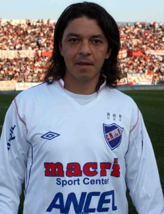 Prostaglan78609's tweet image. Otra vez jugando para nosotros.