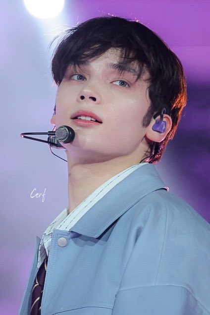 250105
🪽
#휴닝카이 #HUENINGKAI #ヒュニンカイ