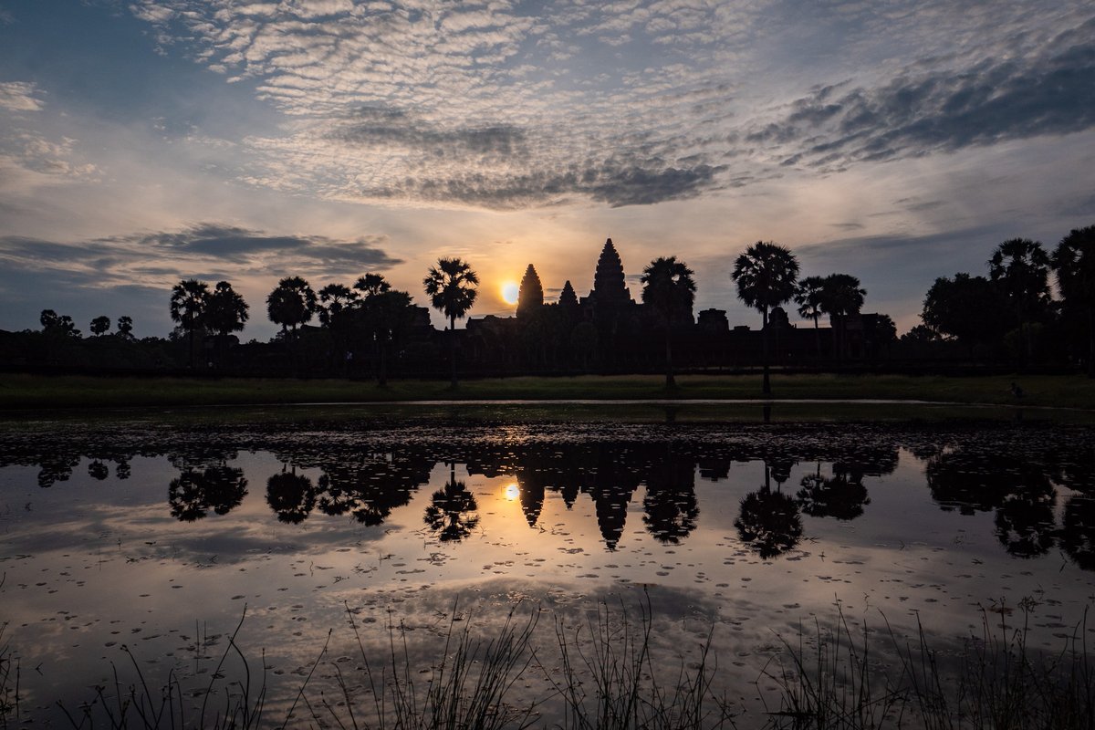 ObjektivCT's tweet photo. Angkor v Kambodži - jeden z největších a nejpůsobivějších náboženských komplexů na světě. Jako by se tu zastavil čas, ale i díky davům turistů to tady stále žije.
https://t.co/PzfTiORF85
Foto: Michal Gálik https://t.co/7g58JfeaFx
