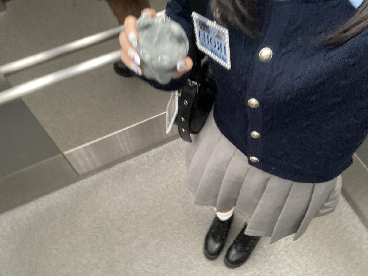 onyour_oxo's tweet photo. ハイタッチ会剥がし早くて記憶曖昧だけどニコラス爆イケすぎてさすがに意識飛びそうでした🙄いつも幸せをありがとう🫶🏻
#andTEAM https://t.co/dZrPlBRk5f