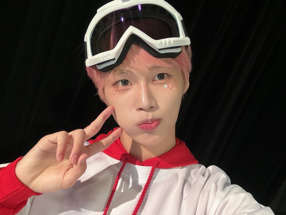 NINE_i_Firstone's tweet photo. [#민준]

행운의 쭈니🍀

#NINEi #나인아이 #ナインアイ#MINJUN https://t.co/bv7RO0djdx