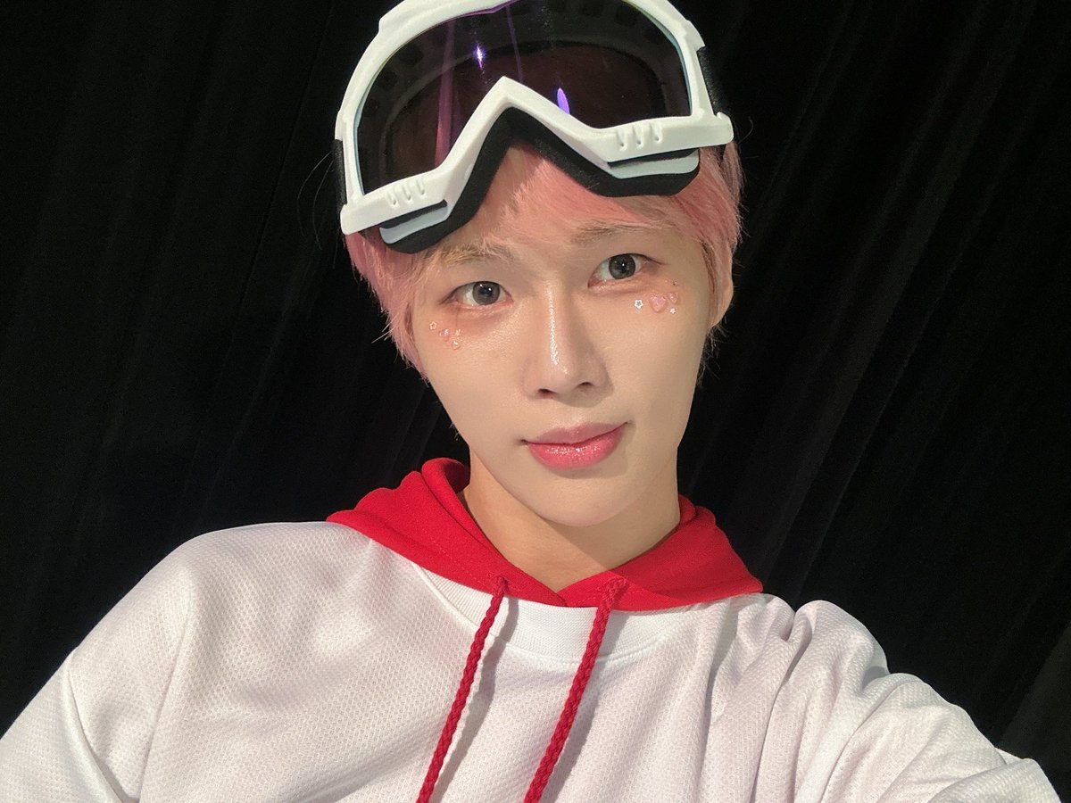 NINE_i_Firstone's tweet photo. [#민준]

행운의 쭈니🍀

#NINEi #나인아이 #ナインアイ#MINJUN https://t.co/bv7RO0djdx