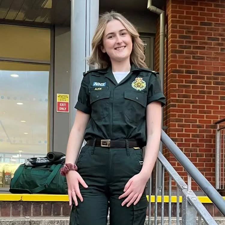 GBod 🌈🇮🇪🤓 (@gbod2) on Twitter photo 3 years ago she lost her life whilst doing her job.
We will always remember her #RIPAlice
<a href="/SECAmbulance/">South East Coast Ambulance</a> <a href="/UniofGreenwich/">Uni of Greenwich</a> 3 years ago she lost her life whilst doing her job.
We will always remember her #RIPAlice
<a href="/SECAmbulance/">South East Coast Ambulance</a> <a href="/UniofGreenwich/">Uni of Greenwich</a>