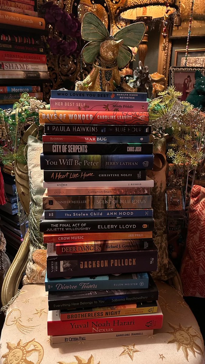 HenryGBrinton's tweet photo. Excited to be in this stack of books!
OFFICIAL INTERNATIONAL 2025 KATHY L. MURPHY BIG BOOK LOVE READING LIST in celebration of our 25th Anniversary of reading all together!
MARCH
Book of the Month:
War Bug: A Novel by Henry G. Brinton #warbug https://t.co/v4DVDLfu4b